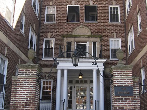 2nd image of 274 Kings Hwy E #2-1