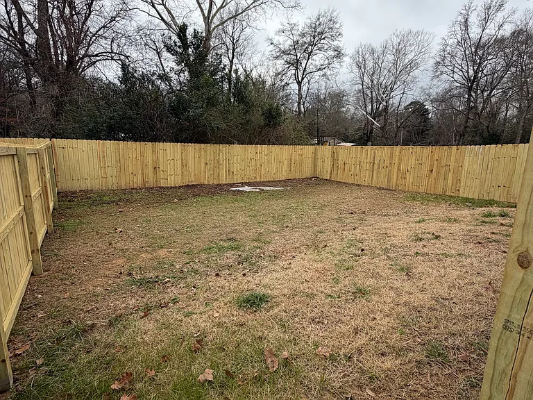 806 Walnut St — Photo 2