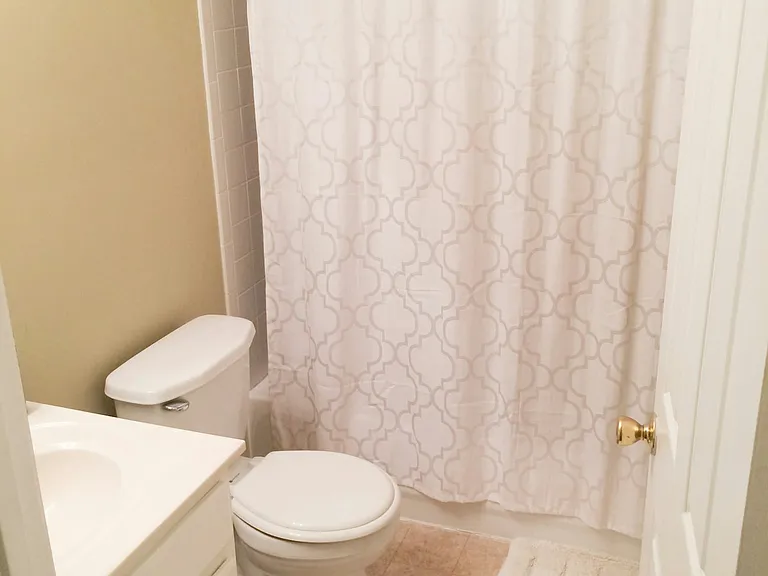 173 Royalty Cir — Photo 33