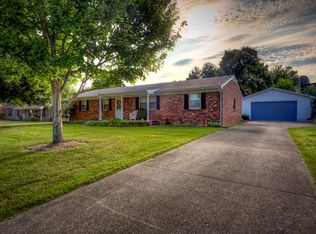 4638 Boxwood Dr, Owensboro, KY 42303