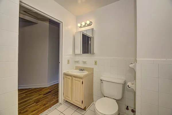 Rented by REAL New York | media 17