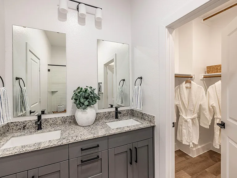 Double vanity with lots of storage space