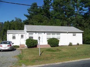 27 Keene Rd, Acushnet, MA 02743