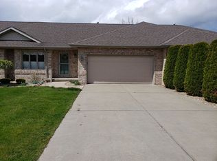 7288 Spring Lake Trl, Saginaw, MI