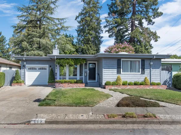 212 Shortt Road, Santa Rosa, CA 95405
