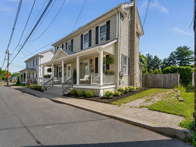 50 N Lincoln Ave #50 — Photo 3