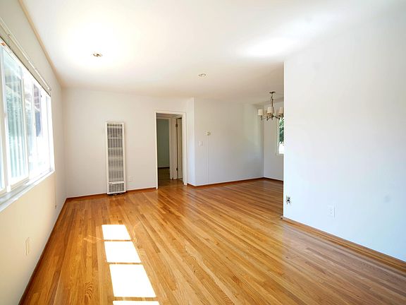 4th image of 552 Hawthorne Ave #552