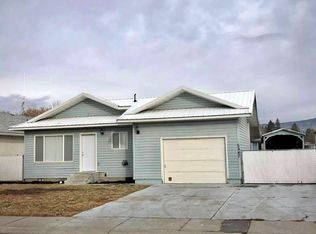 5447 Lockford Dr, Klamath Falls, OR 97603
