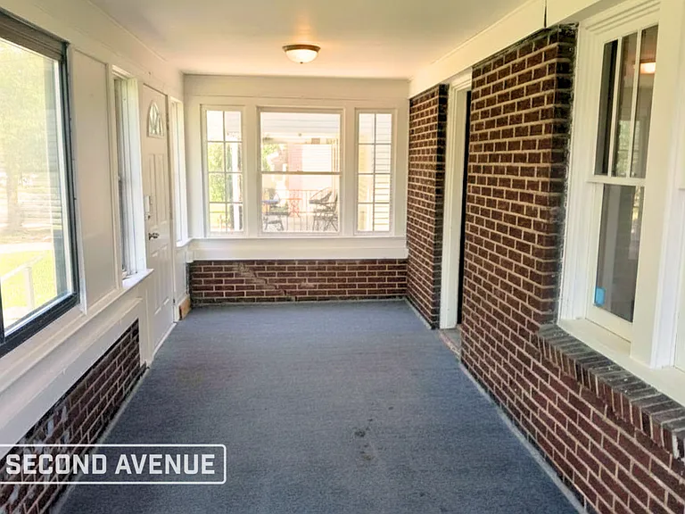 24 E Mapledale Ave — Photo 6