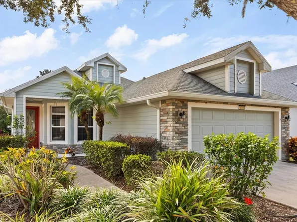 8050 Waterbury Way, Mount Dora, FL 32757