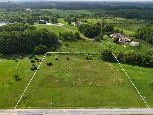22 State Highway 39, Blanchardville, WI 53516