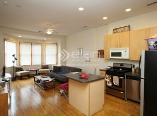 3366 N Clark St APT 2F, Chicago, IL 60657