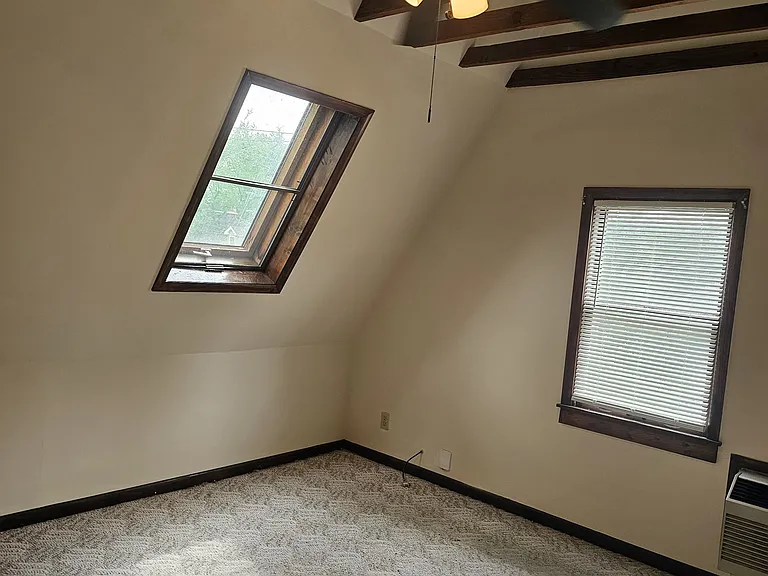 2863 E Derbyshire Rd #3 — Photo 6