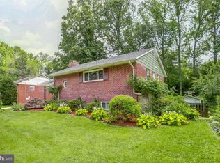 10603 Center St, Fairfax, VA 22030