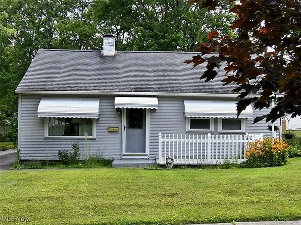 331 Ohio Ave, Mc Donald, OH 44437