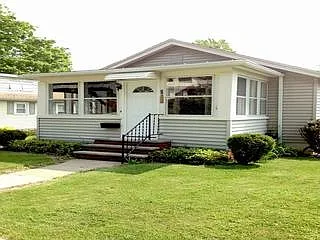 29 Park St photo 1