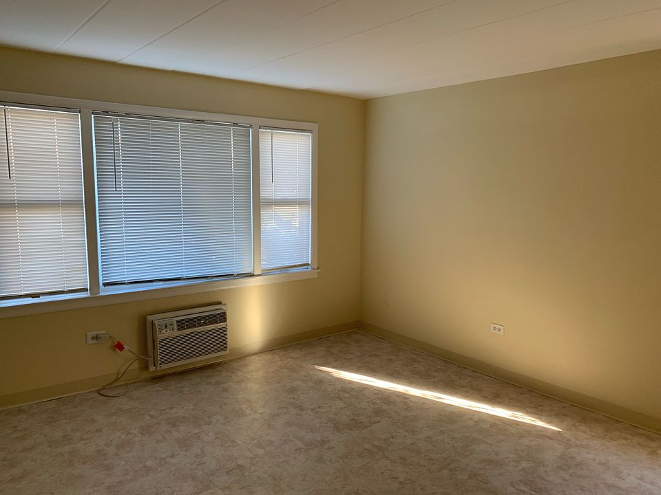 1st image of 1938 N 17th Ave #0