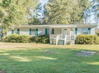 122 Edgewater Dr, Bloomingdale, GA 31302