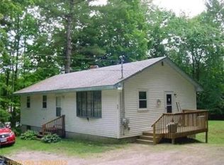 68 Standpipe Rd, Mechanic Falls, ME 04256