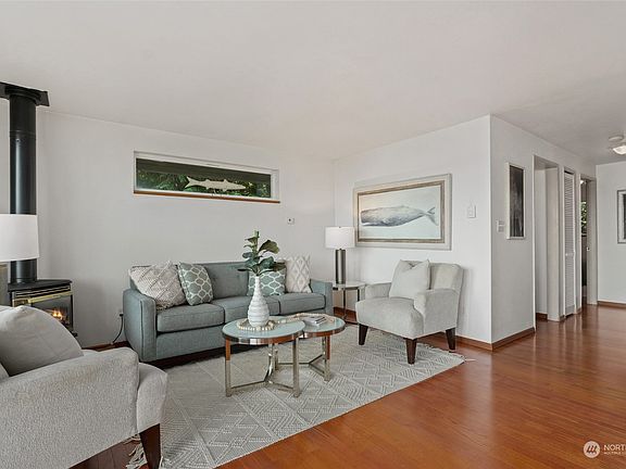 5th image of 2097 Highland Drive
