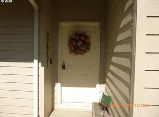 147 NE Plum Ridge Ct, Winston, OR 97496