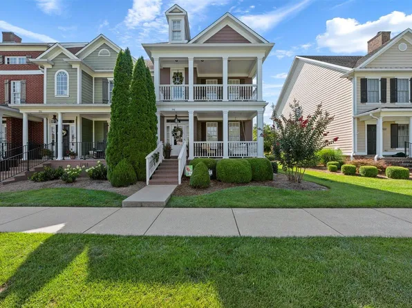 348 East Promenede, Bowling Green, KY 42103