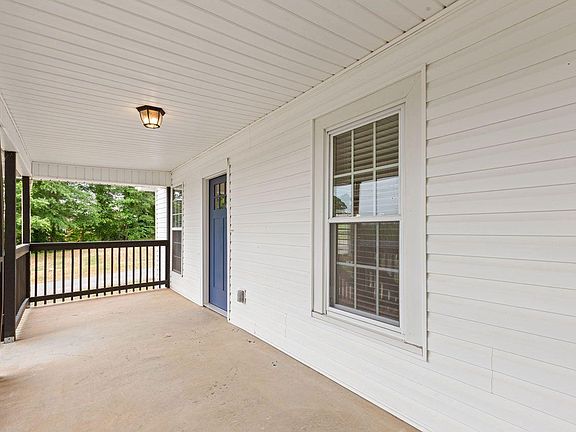 4th image of 615 Old Rutherford Rd