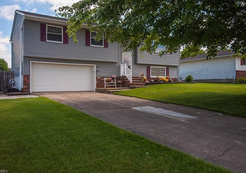 1st image of 589 Linden Dr