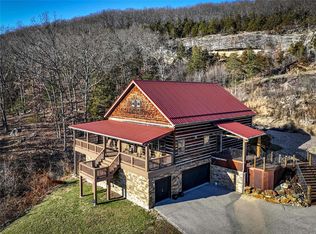 1261 Black Forest Dr E, Hermann, MO 65041