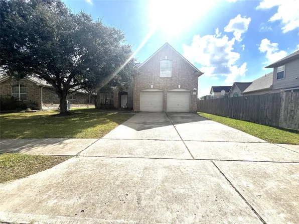 8210 Solara Bnd, Houston, TX 77083
