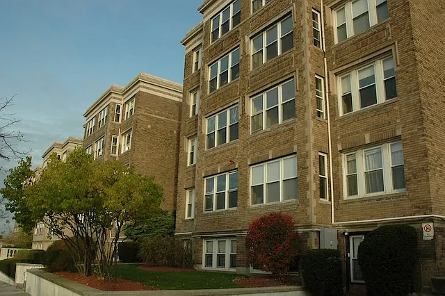 1681-1683 Commonwealth Ave Properties — Photo 2