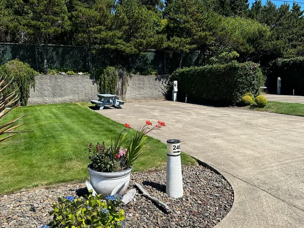 6225 N Coast Hwy Lot 248, Newport, OR 97365