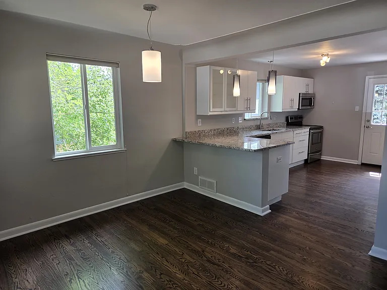 2741 Hazel Ct #2741 — Photo 5