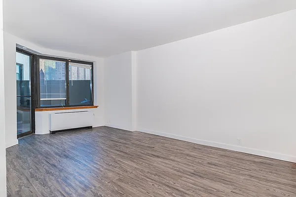 Rented by Luxury Habitat | media 2