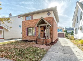 21717 Edna St, Dearborn, MI 48124