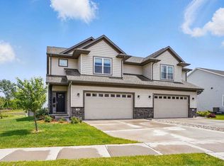 730 Brook Ridge Ave, North Liberty, IA 52317