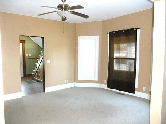 4th image of 316 Broad St