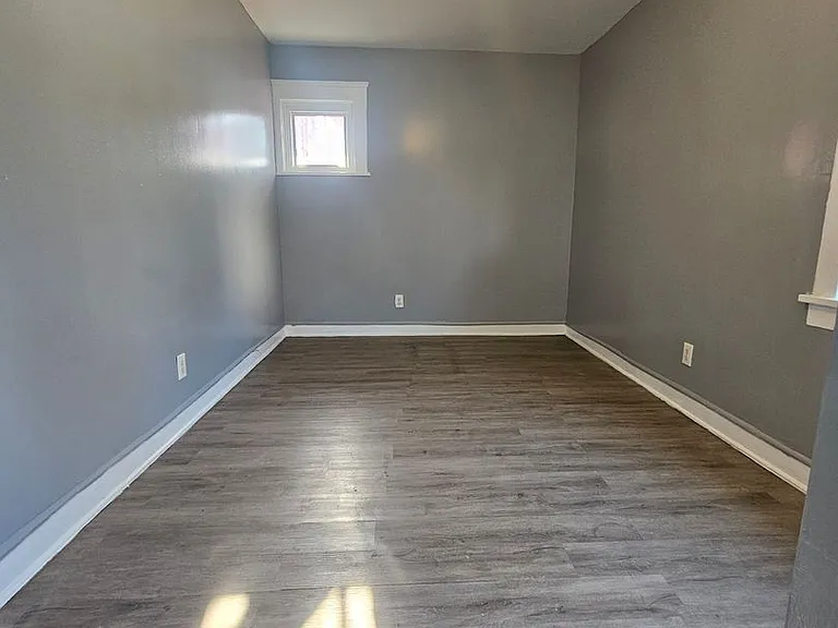 3355 W 43rd St — Photo 10