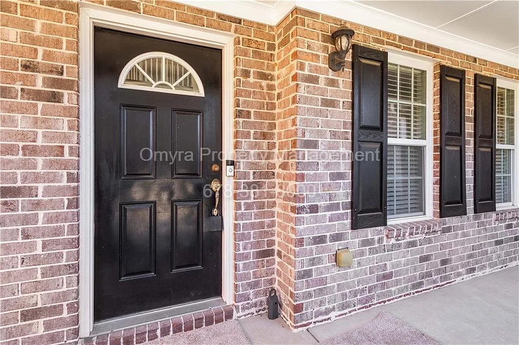 Building Photo - 1670 Cooper Lakes Dr