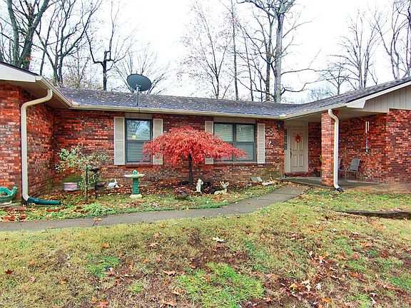 5th image of 2029 Kenneth Dr