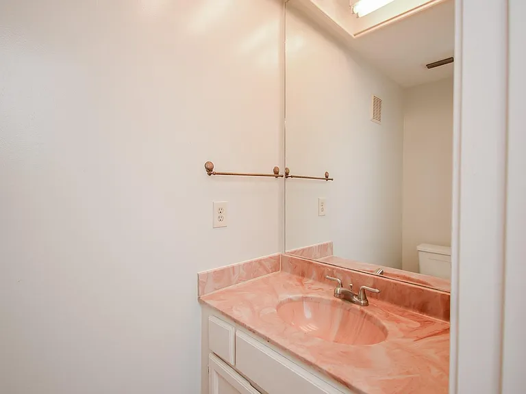 7447 Cambridge St #115 — Photo 17