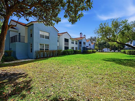 5th image of 3259 Clint Moore Road #106