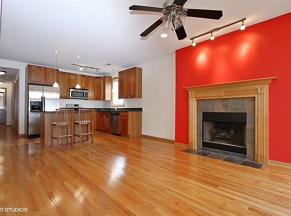 2nd image of 6449 S Ingleside Ave Unit 2