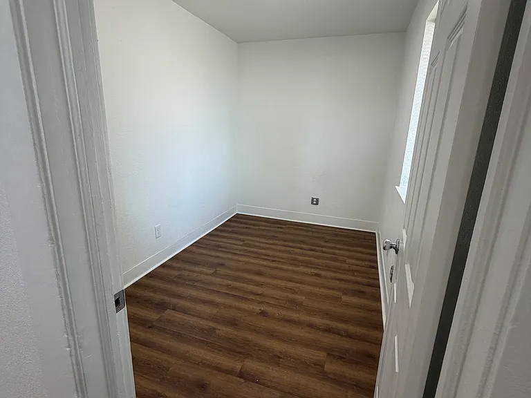 254 Denver St #1 — Photo 7