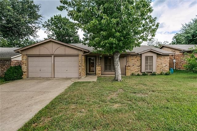 1st image of 2609 Colleen Dr