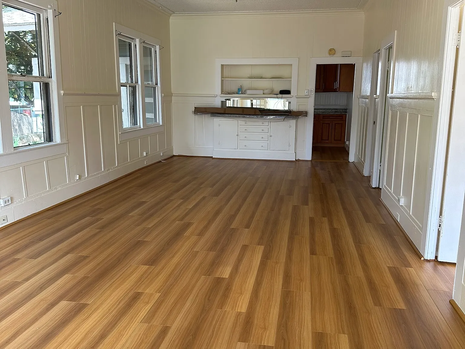 4 bed, 1200 sqft, $3,800 — Photo 2