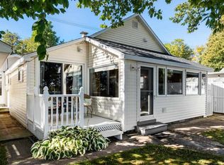 6688 Paradise Trl, Carp Lake, MI 49718