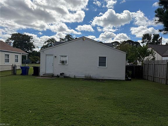 3rd image of 55 Bolling Rd