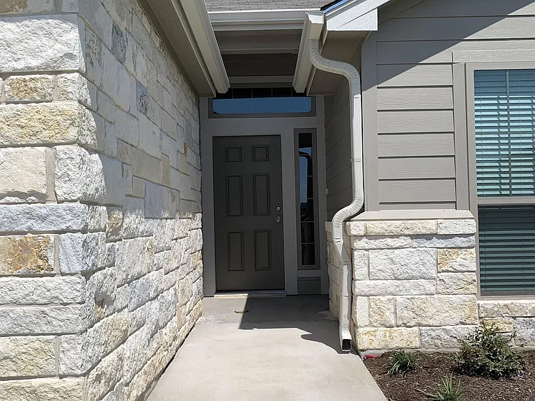 1329 Aurora Grove Bnd — Photo 2