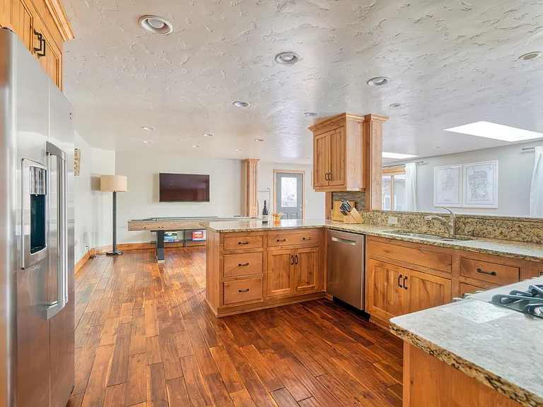 61497 Orion Dr — Photo 25